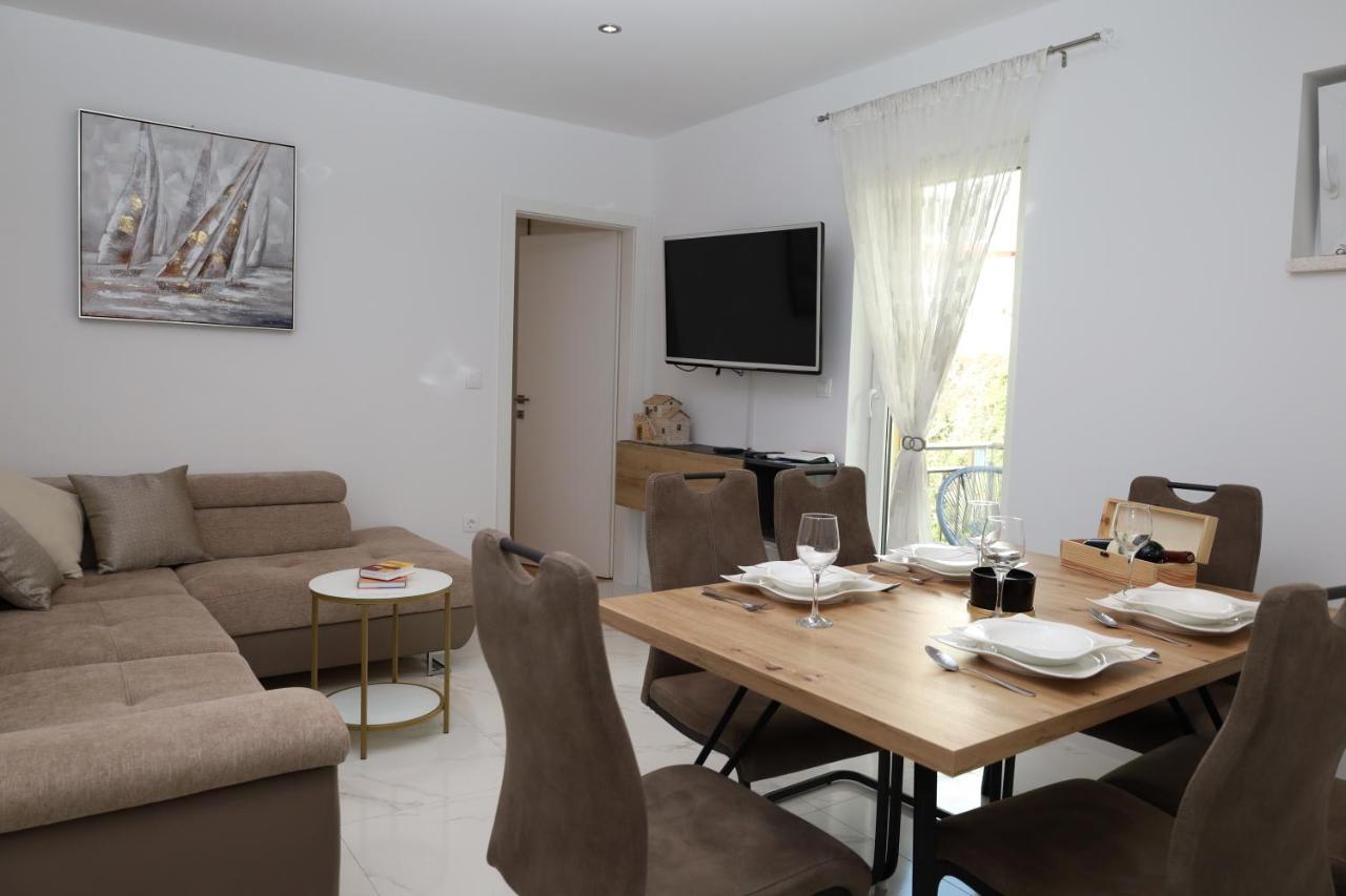Apartamento Dalmata D Podstrana Exterior foto